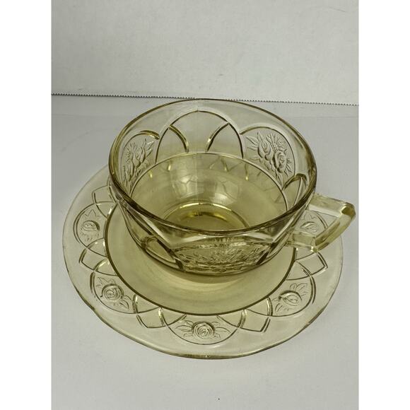 Federal Glass CO. Yellow Cup And Saucer Dutch Rose Amber Vintage - Picture 2 of 6